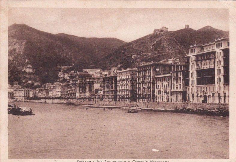 B&B Palazzo Dei Velieri ซาแลร์โน ภายนอก รูปภาพ